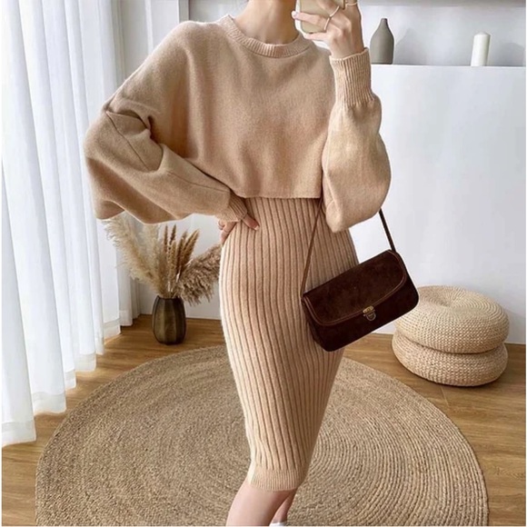 ShopEvelynne Dresses & Skirts - 01 POSH LIVE LISTING FROM PARIS KNIT SWEATER DRESS AND TOP SET